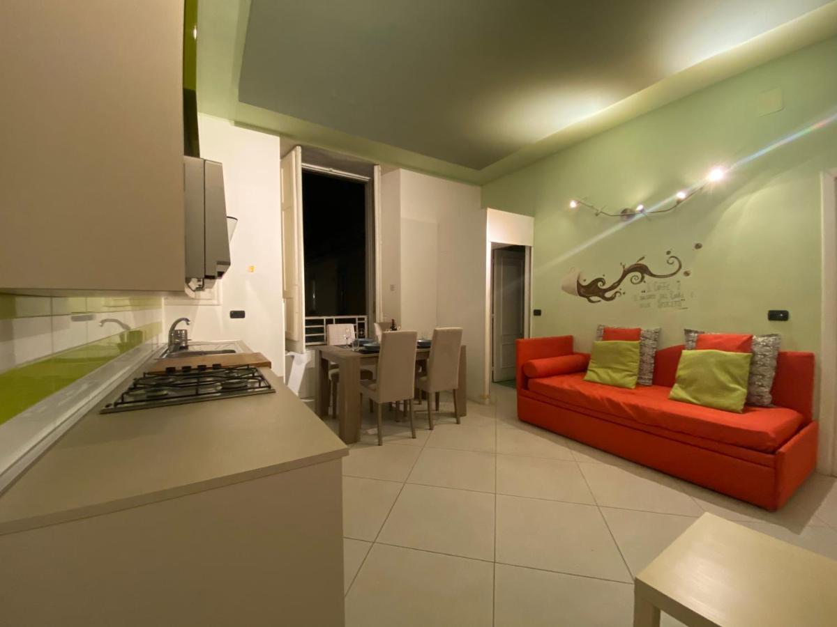 Partenope Comfort Apartment Napoli Bagian luar foto